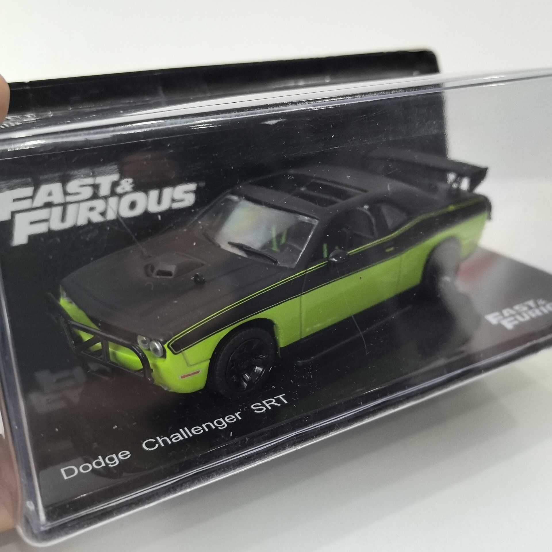 ダイキャスト製 IXO 1/43スケール DOGGE CHA - Movies のレビューと価格